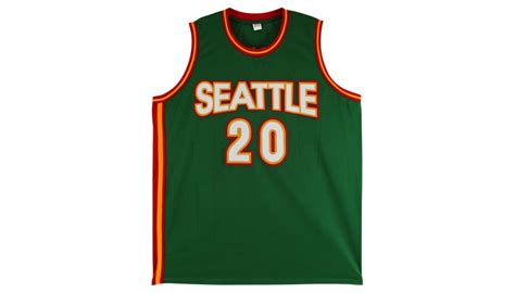 Gary Payton Signed Seattle Jersey - CharityStars