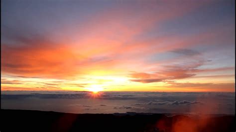 Sunrise on the Pico del Teide [3718 m] - YouTube