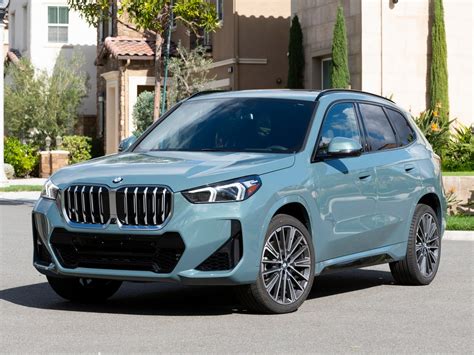 BMW X1 Is Our Subcompact Luxury SUV Best Buy of 2023 - Kelley Blue Book