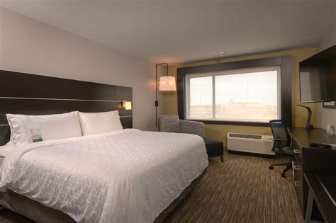 Meeting Rooms at Holiday Inn Express & Suites TULSA DOWNTOWN, 310 EAST ...