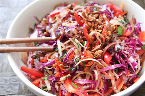 Banana Blossom Salad Recipe (Goi Bap Chuoi) — Vicky Pham