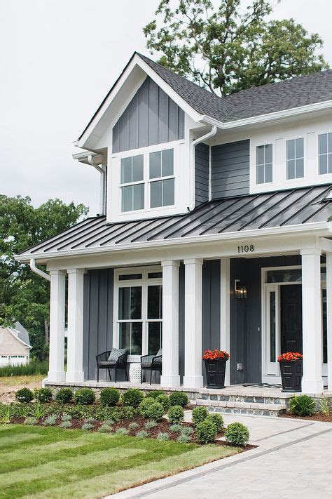 Building on a Budget: Hardie Board vs. Vinyl Siding - Novero Homes and ...