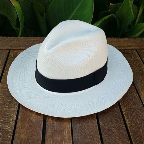 Genuine Ecuadorian White Panama Hat With Removable Peacock Feather ...