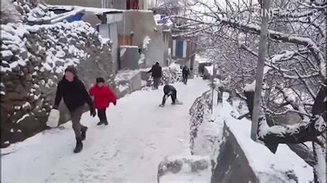 Snowfall in Hunza - YouTube