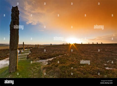 Ring of Brodgar winter sunset, Orkney isles Stock Photo - Alamy