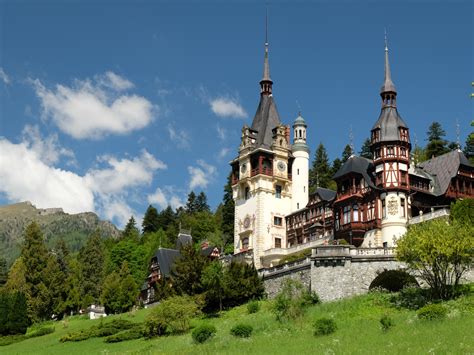 Famous movie locations in Romania - RomaniaTourStore