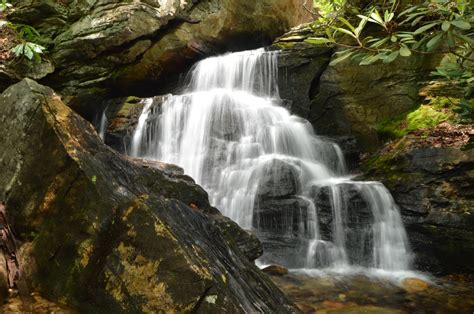 Waterfalls in Hanging Rock State Park – HIKINGWNC