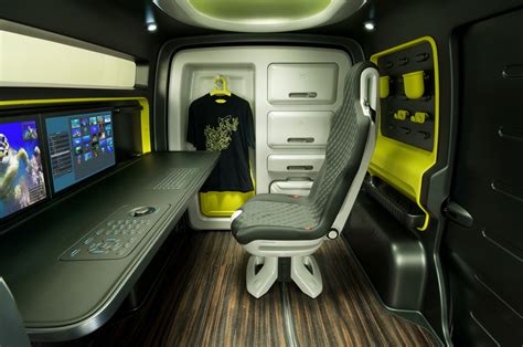 Nissan NV200 Interior - Car Body Design