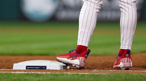 Bryce Harper Wears Air Jordan Shoes Before World Series - Sports Illustrated FanNation Kicks ...