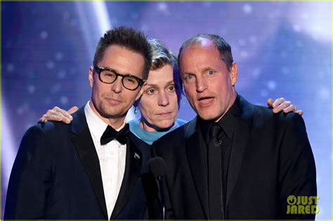 Frances McDormand & 'Three Billboards' Cast Win at SAG Awards 2018!: Photo 4018794 | 2018 SAG ...