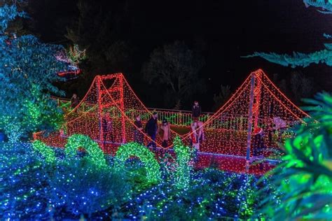 15 Top Holiday Light Displays Around the U.S. 2023 - LA Family Travel