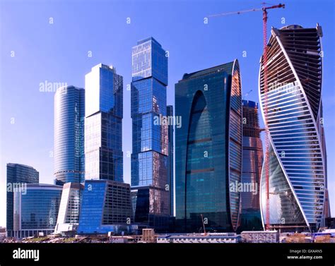 Contemporary modern architecture hi-res stock photography and images - Alamy