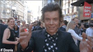 Harry Styles GIFs — 22 Adorable GIFs of Harry Styles That Prove He'll ...