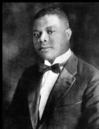 HarlemRenaissanceTomOrban: Louis Armstrong: Harlem Renaissance Musician