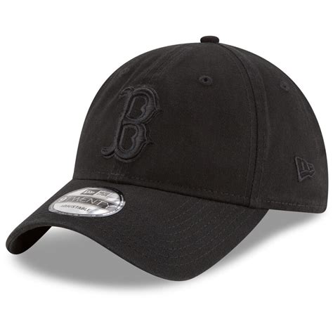 New Era Boston Red Sox Black Tonal Core Classic 9TWENTY Adjustable Hat