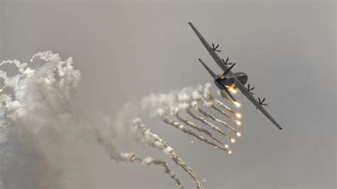 _IGP2657 Lockheed Martin C-130J-30 Hercules L-382 B-538 Danish AF Flares ZAP16.COM Air Show ...