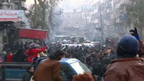 Aleppo evacuation halted after rebels fire on convoy - Tactical Sh*t