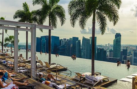 15 Incredible Hotel Pools In Singapore To Dive Into In 2022 | URBAN LIST SINGAPORE