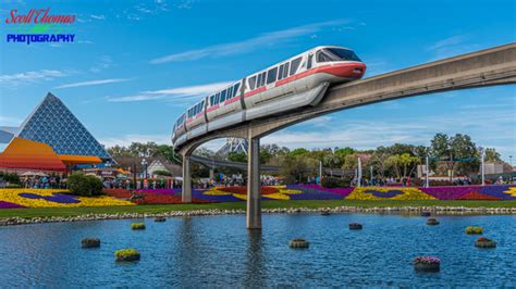 Monorail Transportation Around Disney World - Transport Informations Lane