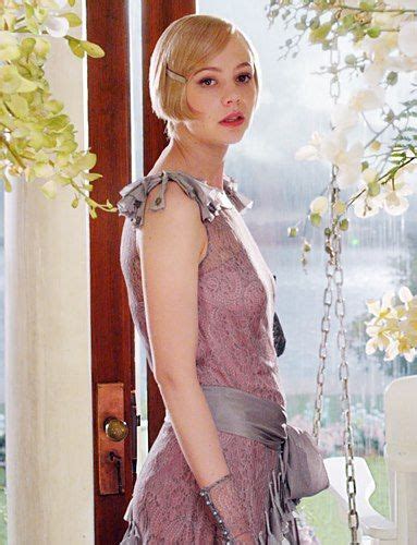 body language (Carey Mulligan portraying Daisy Buchanan in The Great ...