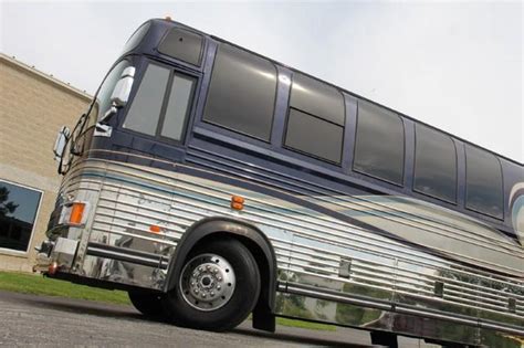 New 1999 Prevost Tour Bus For Sale ($129,800) | Chicago Motor Cars Stock #C-TOURBUSTOM