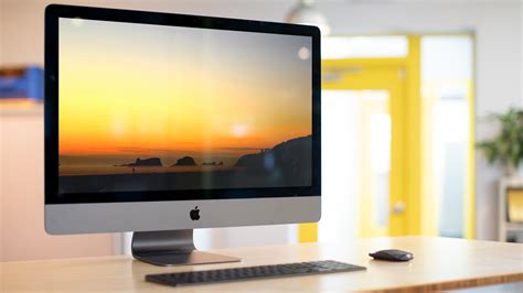 Review: Apple iMac Pro Brings Pro Specs to the All-in-One Form Factor - Videomaker