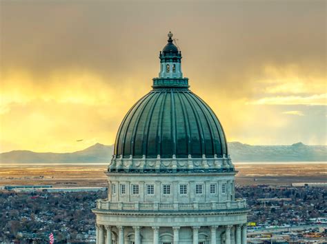 Utah State Capitol Dome at Sunset · Free Stock Photo