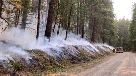 Lookout Fire crews establish first containment lines