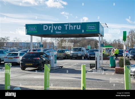 Asda supermarket drive through - click and collect - in Farnborough ...