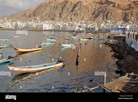 Harbor of Al Mukalla, Mukalla, Yemen Stock Photo - Alamy