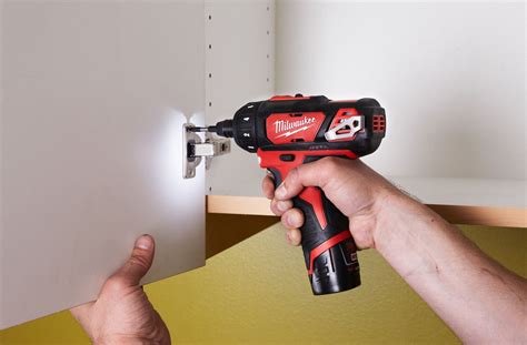 MILWAUKEE Screwdriver Kit, Cordless, 1/4 in Hex Drive Size, 1,500 RPM - 22UT45|2406-22 - Grainger