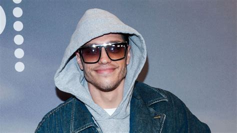 Is Pete Davidson Hosting a New 'Saturday Night Live' This Week?