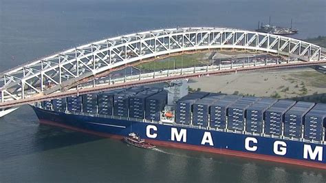 Video: Biggest cargo ship yet passes under Bayonne Bridge - ABC7 New York