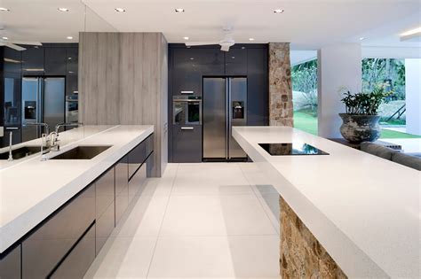 44 Grand Rectangular Kitchen Designs (PICTURES)