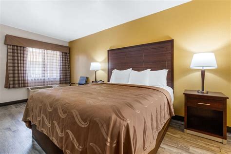 Quality Inn & Suites Mesa, AZ - See Discounts