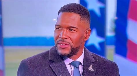 Michael Strahan goes on emotional New York Giants speech live on Fox ...