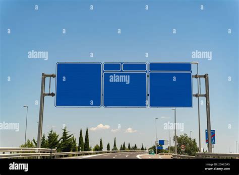 Spanish Road Signs High Resolution Stock Photography and Images - Alamy