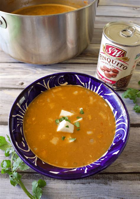 Sopa de Frijol (Mexican Bean Soup) - Mamá Maggie's Kitchen