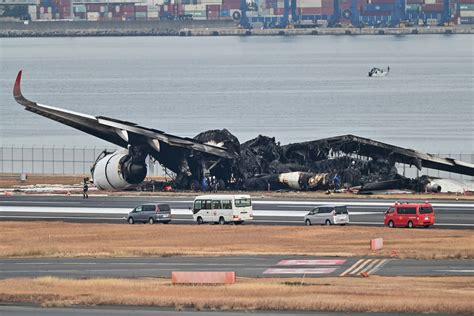 Air Traffic Control Overhaul After Fatal Japan Crash - Newsweek