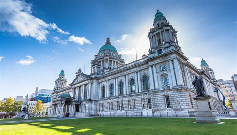 Belfast Travel Guide and Travel Information | World Travel Guide