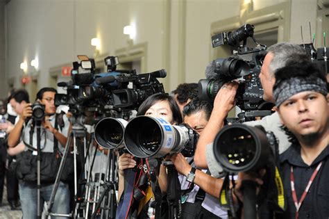 Fotografía en el Periodismo.: FOTOGRAFIA EN EL PERIODISMO