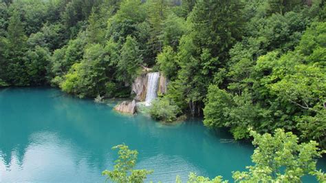 Krka vs Plitvice: Which Waterfalls Should You Visit? - Our Escape Clause | Plitvice lakes ...