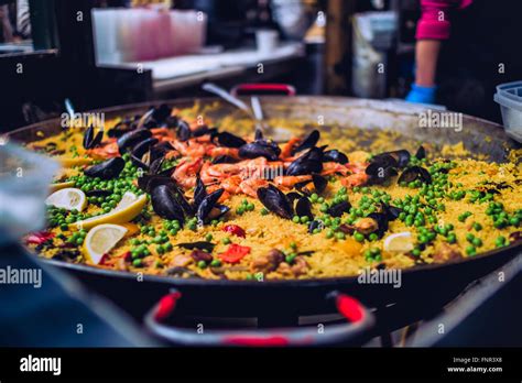 Paella at Borough Market Stock Photo - Alamy