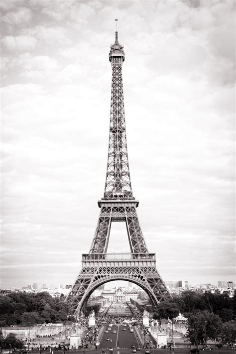 The Eiffel Tower, Black and White, Print — Parisian Moments