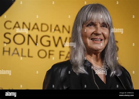 Country music singer Sylvia Tyson smiles while being inducted into the ...