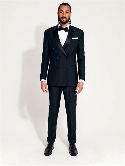 The Biggest Trends in Men's Suits in 2023 - IMPACT Collective