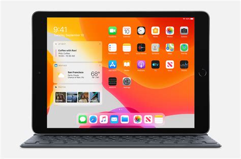 Apple's 2019 iPad: The seventh-generation tablet goes large ...