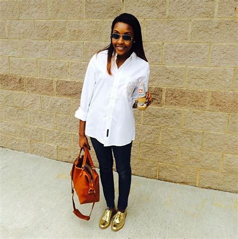 20 Style Tips On How To Wear Metallic Gold Shoes | Sneakers outfit work, Metallic sneakers ...