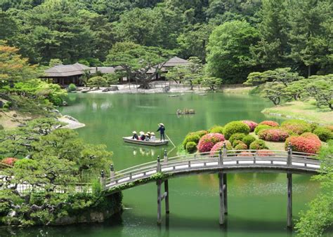 30 Best Places to Visit on Shikoku Island