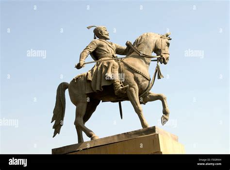 Statue of Chhatrapati Shivaji Maharaj at Gateway of India ; Bombay Stock Photo - Alamy